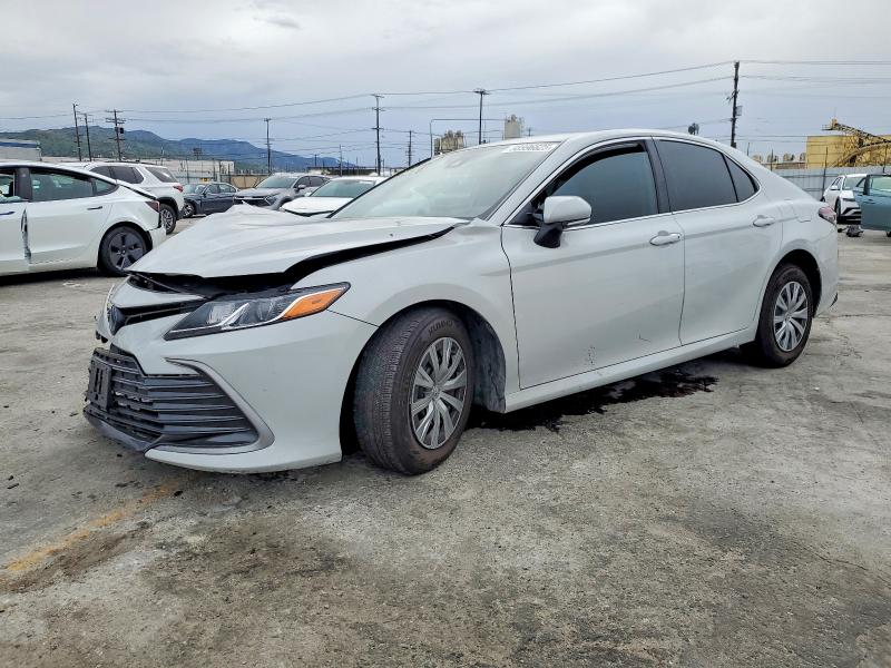TOYOTA CAMRY LE 2023 with VIN 4T1C31AK2PU047183 - Photo from auction