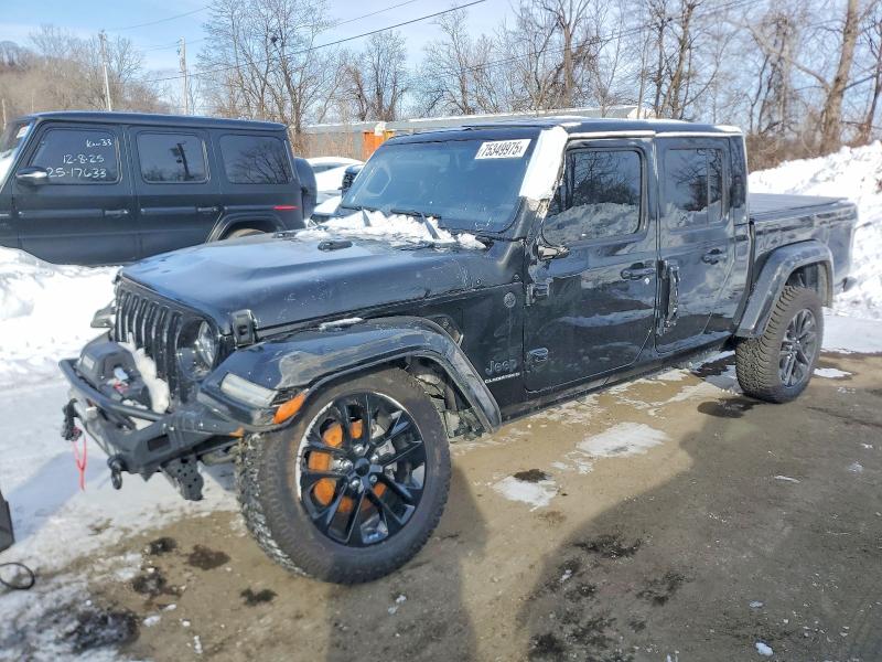 JEEP GLADIATOR 2023 with VIN 1C6HJTFG4PL591052 - Photo from auction