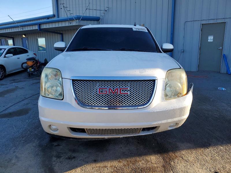 Photo 5 from auction – 2012 GMC YUKON DENA with VIN 1GKS2EEF6CR300479