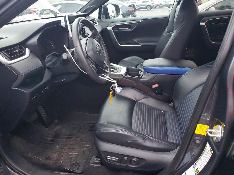Photo 7 from auction – 2020 TOYOTA RAV4 XSE with VIN 2T3EWRFVXLW064414