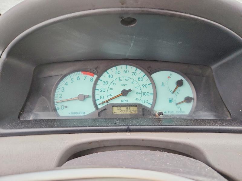 Photo 9 from auction – 2004 TOYOTA COROLLA CE with VIN JTDBR38E042032571