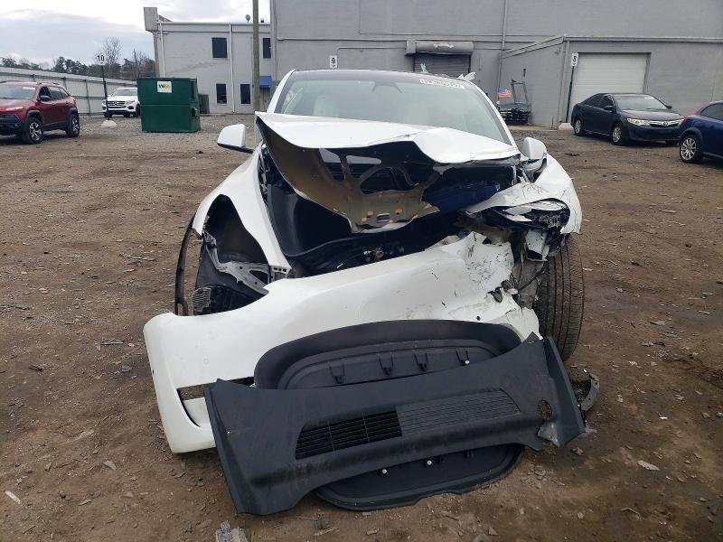 Photo 5 from auction – 2021 TESLA MODEL Y with VIN 5YJYGDEE5MF071437