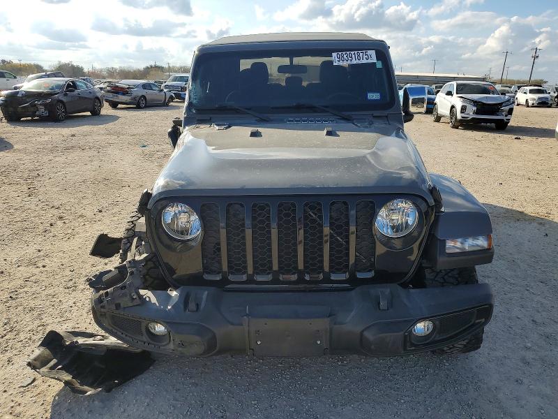 Photo 5 from auction – 2023 JEEP GLADIATOR with VIN 1C6HJTAGXPL516184