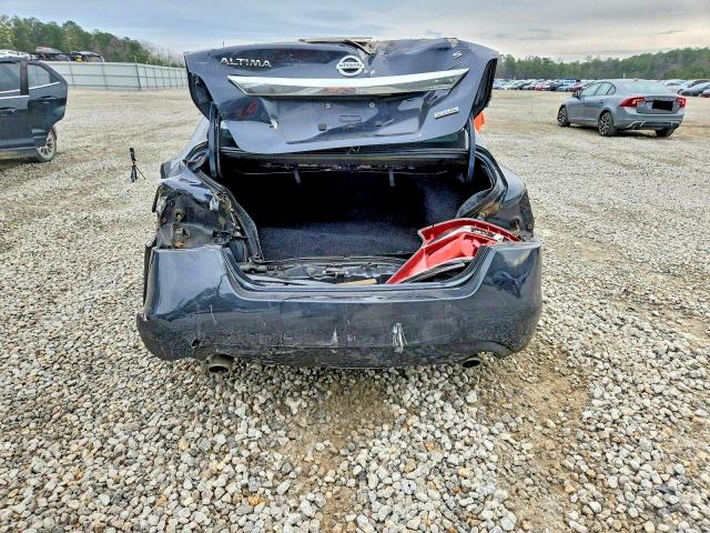 Photo 6 from auction – 2015 NISSAN ALTIMA 2.5 with VIN 1N4AL3AP9FC470131