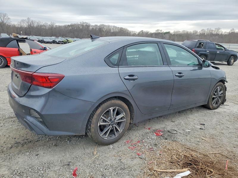 Photo 3 from auction – 2023 KIA FORTE with VIN 3KPF24AD6PE692859