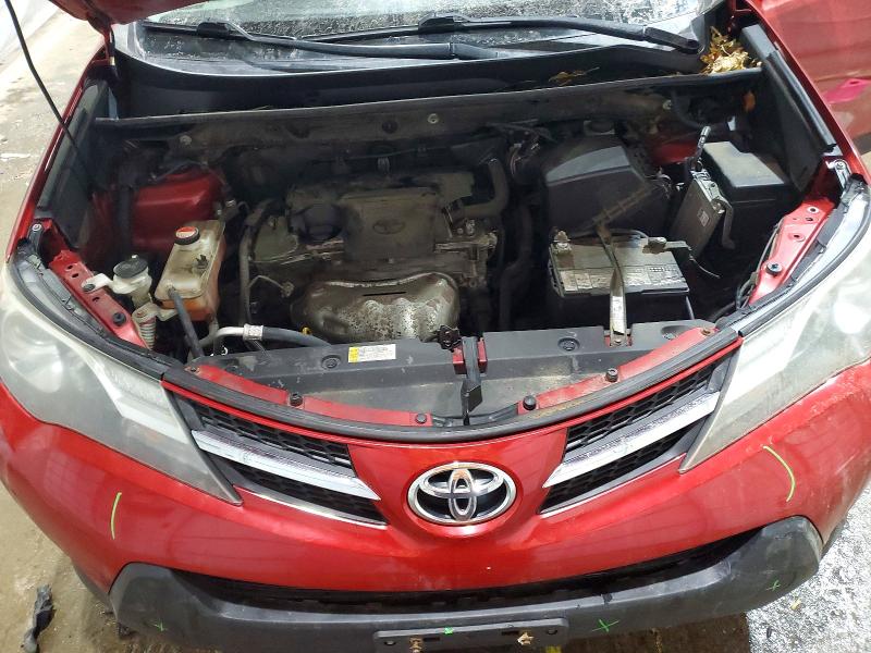 Photo 12 from auction – 2015 TOYOTA RAV4 LE with VIN JTMBFREV5FJ041646