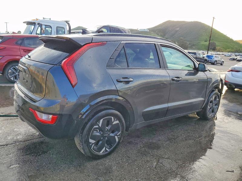 Photo 3 from auction – 2024 KIA NIRO WIND with VIN KNDCR3L17R5110178