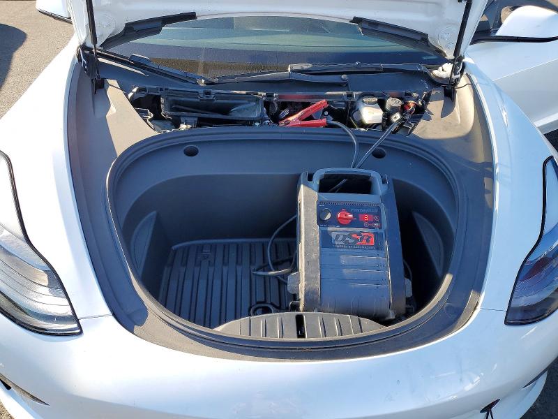 Photo 11 from auction – 2022 TESLA MODEL 3 with VIN 5YJ3E1EA3NF354450