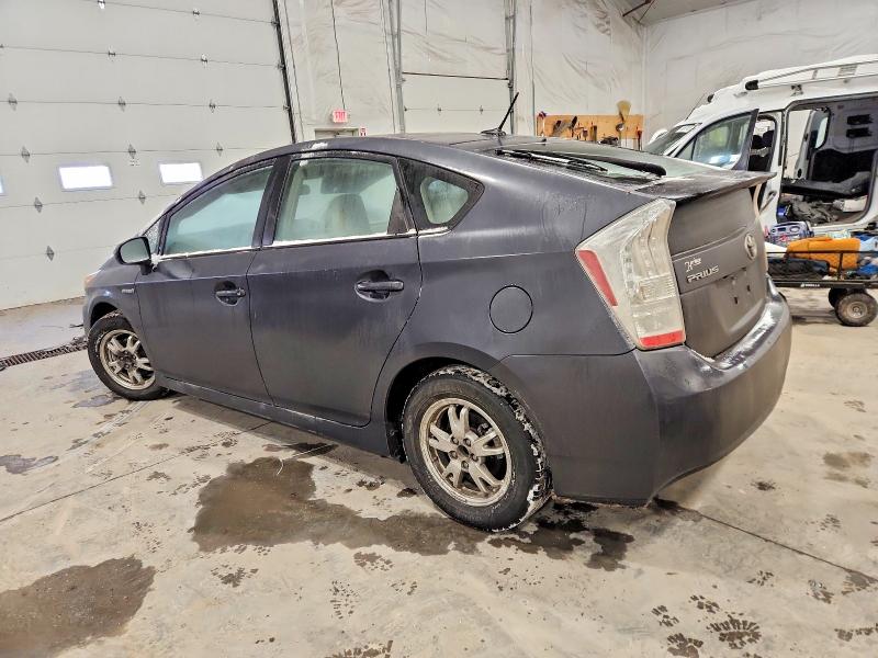 Photo 2 from auction – 2010 TOYOTA PRIUS with VIN JTDKN3DU5A5155558