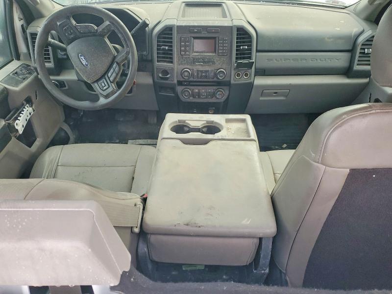 Photo 8 from auction – 2017 FORD F350 with VIN 1FTBF3A61HEB78221