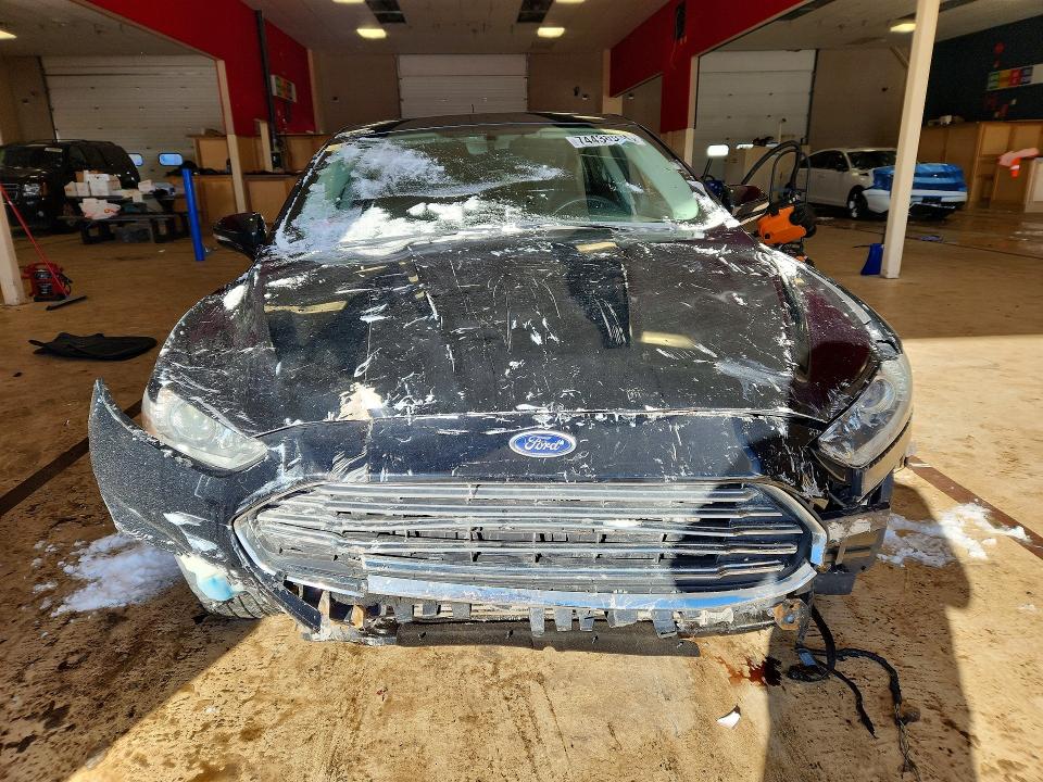 Photo 5 from auction – 2016 FORD FUSION SE with VIN 3FA6P0T99GR181695