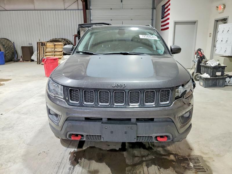 Photo 5 from auction – 2018 JEEP COMPASS TR with VIN 3C4NJDDB4JT470042