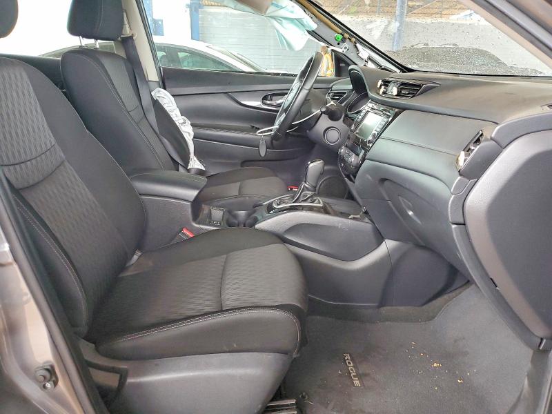 Photo 7 from auction – 2018 NISSAN ROGUE S with VIN KNMAT2MT8JP604559