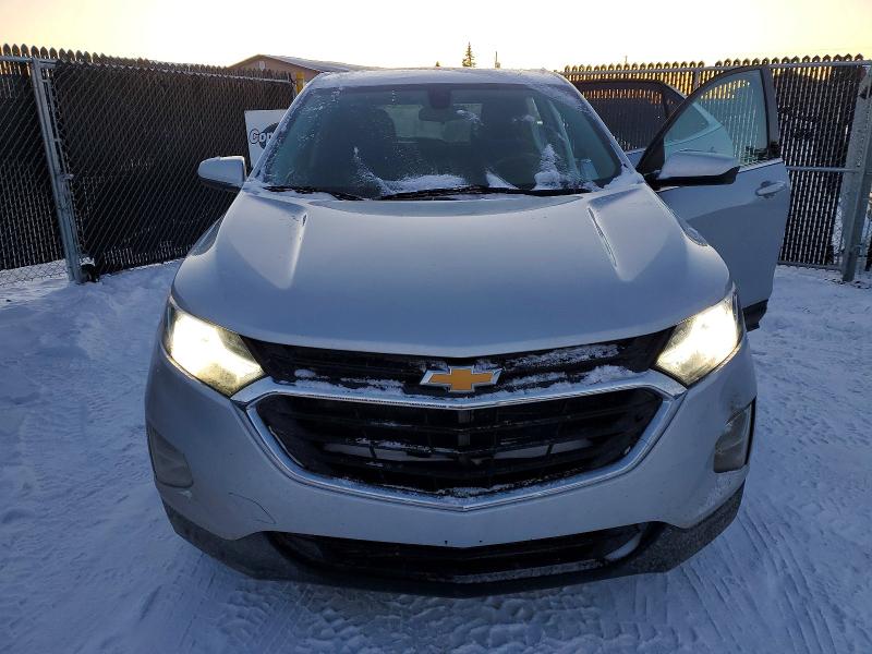 Photo 5 from auction – 2019 CHEVROLET EQUINOX with VIN 2GNAXUEV0K6115131