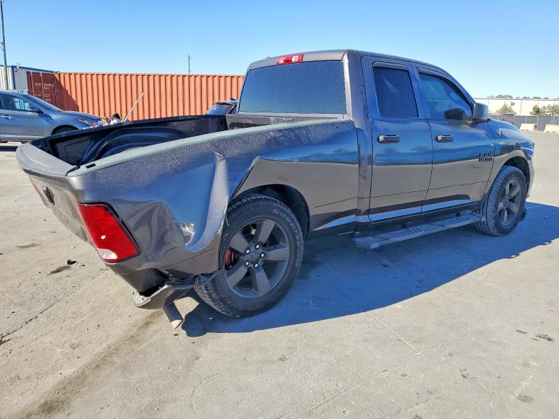 Photo 3 from auction – 2018 RAM 1500 with VIN 1C6RR6FG7JS210404