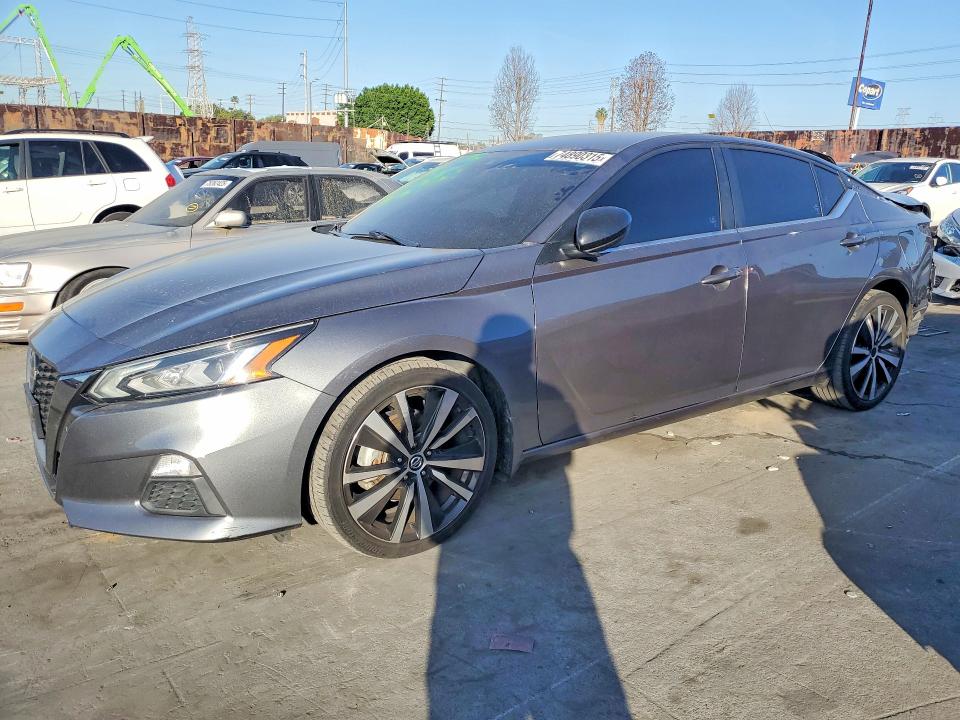 Photo 1 from auction – 2021 NISSAN ALTIMA SR with VIN 1N4BL4CV1MN385985