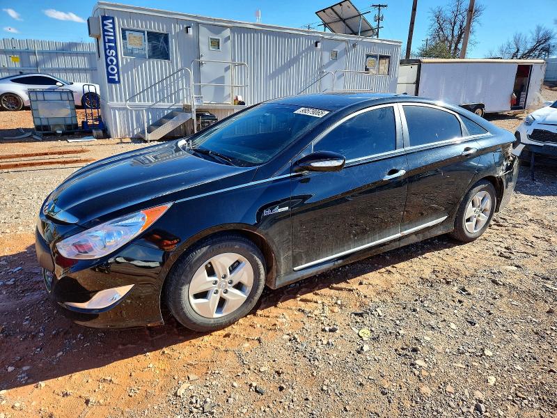 HYUNDAI SONATA HYB 2012 with VIN KMHEC4A42CA042136 - Photo from auction