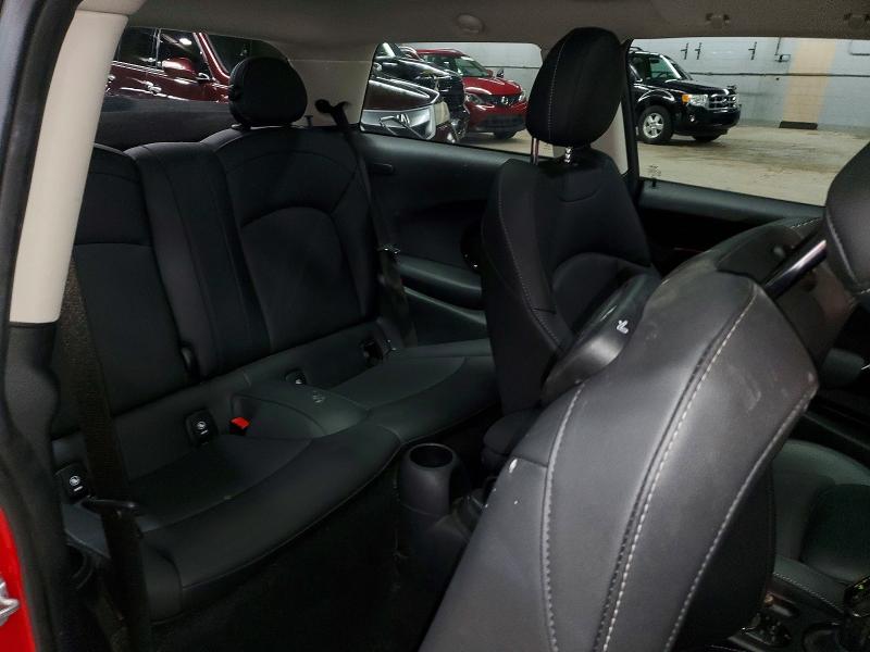 Photo 10 from auction – 2023 MINI COOPER with VIN WMW13DJ02P2T82321