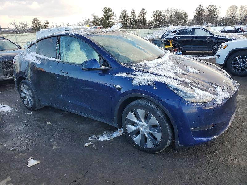 Фото 4 с аукциона – 2022 TESLA MODEL Y с VIN 7SAYGDEE1NF319168