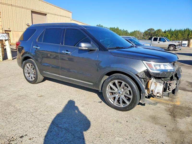 Photo 4 from auction – 2016 FORD EXPLORER L with VIN 1FM5K7F82GGA93316