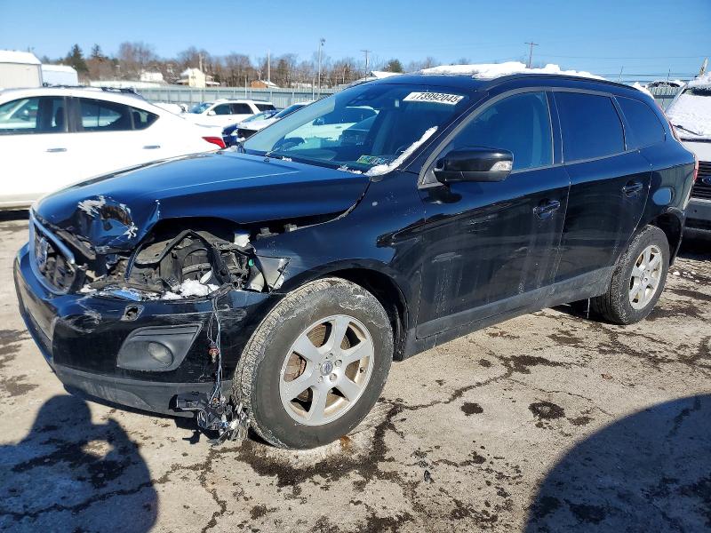 VOLVO XC60 3.2 2010 with VIN YV4960DZ8A2120324 - Photo from auction