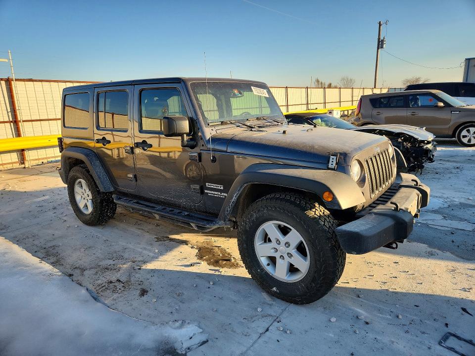 Photo 4 from auction – 2017 JEEP WRANGLER U with VIN 1C4BJWDG4HL681693
