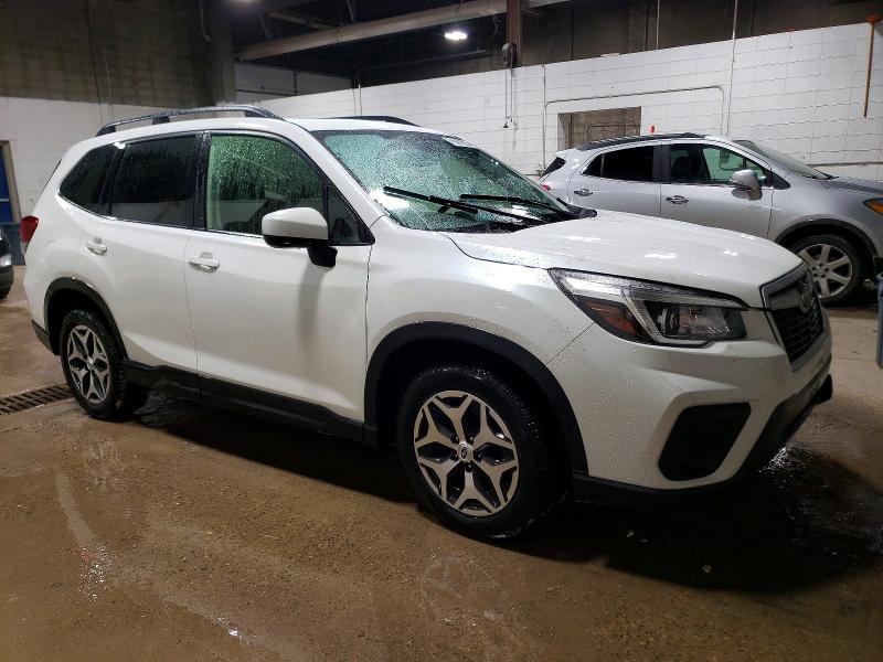 Photo 4 from auction – 2019 SUBARU FORESTER P with VIN JF2SKAEC8KH451565