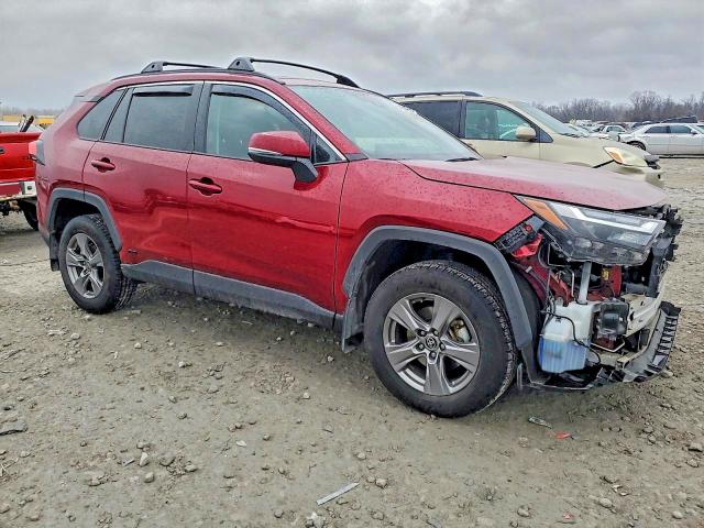 Photo 4 from auction – 2024 TOYOTA RAV4 XLE with VIN 2T3RWRFV5RW201995