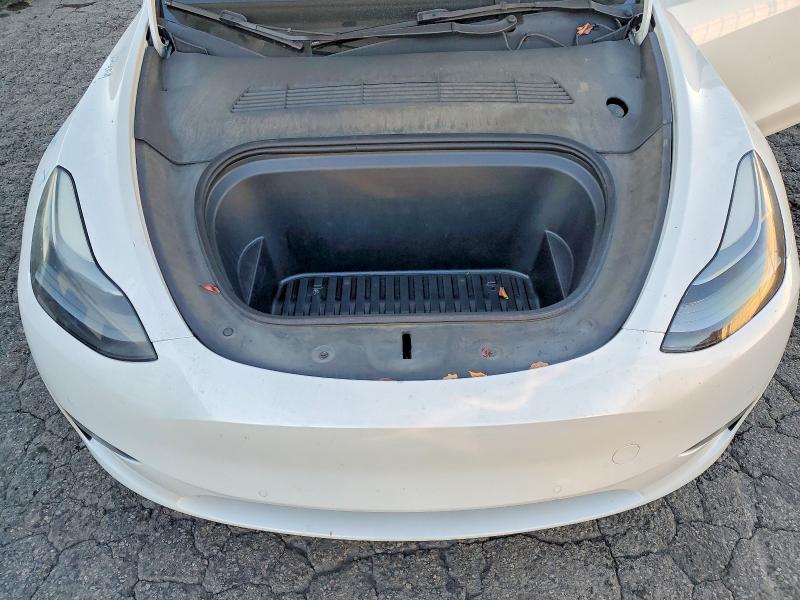 Фото 12 с аукциона – 2022 TESLA MODEL Y с VIN 7SAYGDEF7NF494758