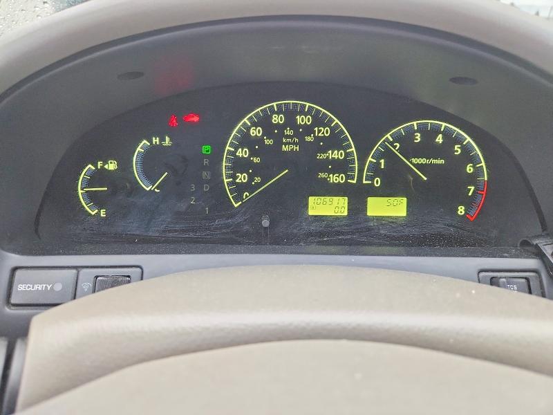 Photo 9 from auction – 2002 INFINITI I35 with VIN JNKDA31A62T028392