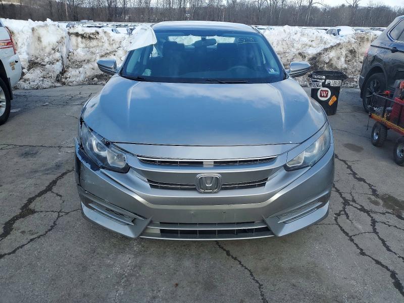 Photo 5 from auction – 2017 HONDA CIVIC with VIN 2HGFC2F50HH528405