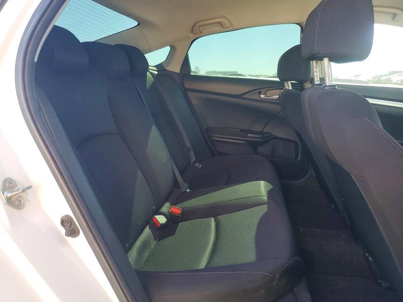 Photo 10 from auction – 2019 HONDA CIVIC with VIN 2HGFC2F61KH557914