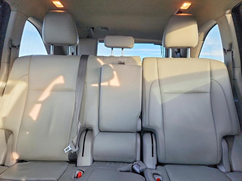 Photo 10 from auction – 2017 TOYOTA HIGHLANDER with VIN 5TDJZRFH0HS461834