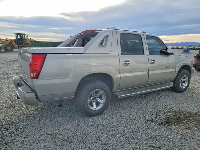 Photo 3 from auction – 2005 CADILLAC ESCALADE E with VIN 3GYEK62N25G275443