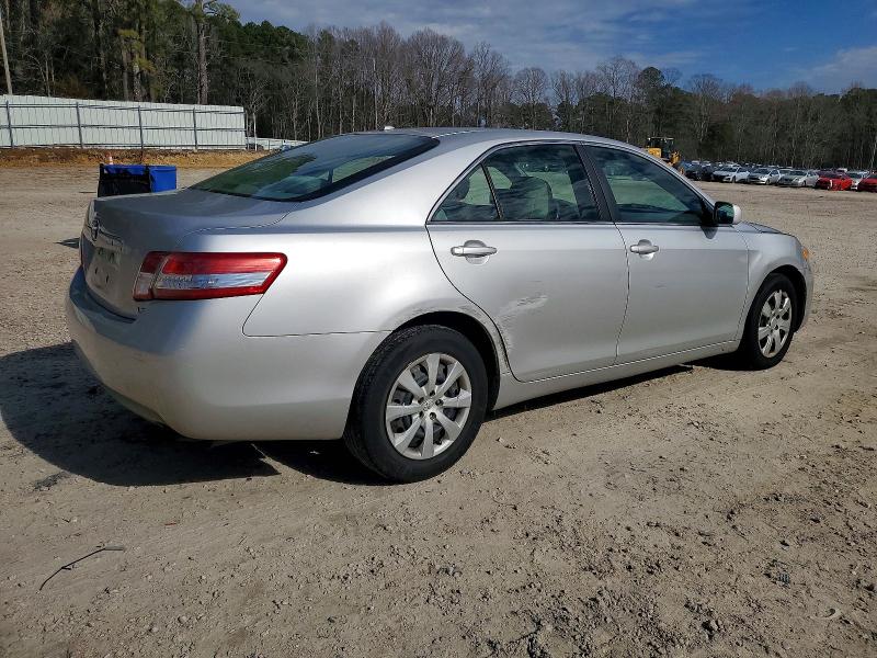 Photo 3 from auction – 2011 TOYOTA CAMRY BASE with VIN 4T1BF3EK0BU622771