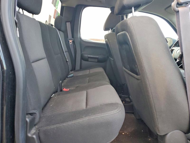 Photo 10 from auction – 2013 CHEVROLET SILVERADO with VIN 1GCRKSE73DZ368046
