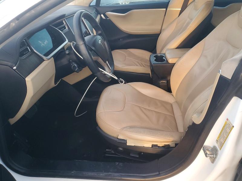 Photo 7 from auction – 2013 TESLA MODEL S with VIN 5YJSA1DN2DFP12261