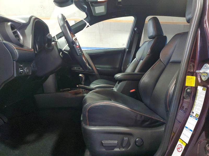 Photo 7 from auction – 2018 TOYOTA RAV4 SE with VIN 2T3JFREV6JW833939