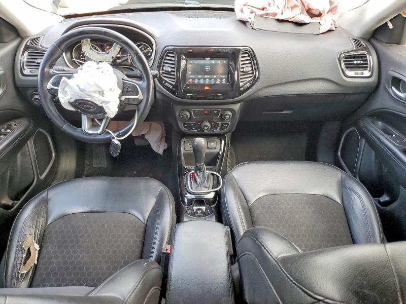 Photo 8 from auction – 2019 JEEP COMPASS LA with VIN 3C4NJCBB2KT615951