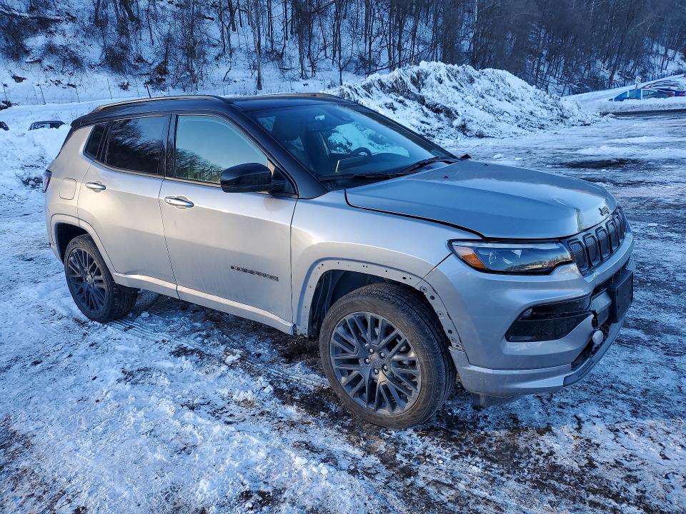 Photo 4 from auction – 2022 JEEP COMPASS with VIN 3C4NJDCB5NT228075