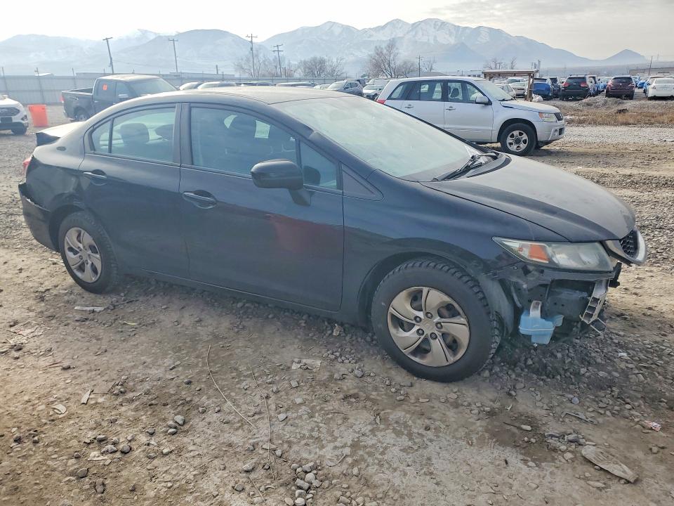 Photo 4 from auction – 2015 HONDA CIVIC with VIN 19XFB2F58FE707236
