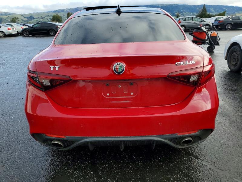 Photo 6 from auction – 2017 ALFA ROMEO GIULIA with VIN ZARFAEBN8H7545451