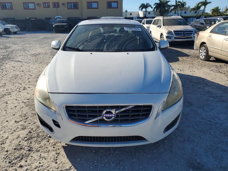 Photo 5 from auction – 2012 VOLVO S60 with VIN YV1622FS1C2054368