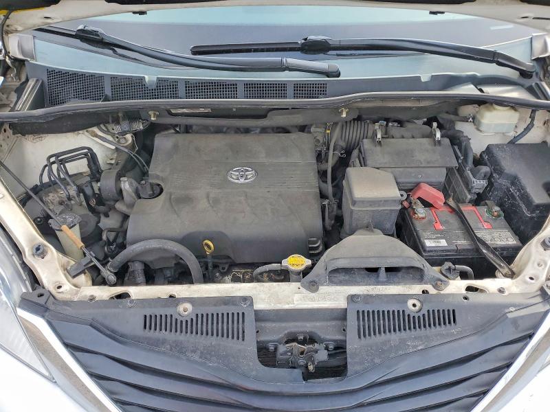 Photo 12 from auction – 2013 TOYOTA SIENNA LE with VIN 5TDKK3DC7DS287932