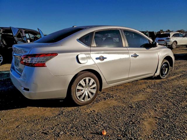 Photo 3 from auction – 2014 NISSAN SENTRA S with VIN 3N1AB7AP1EY221982