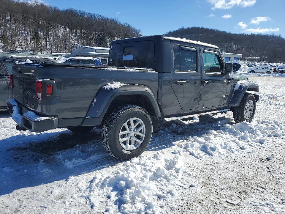 Photo 3 from auction – 2023 JEEP GLADIATOR with VIN 1C6HJTAG1PL560493
