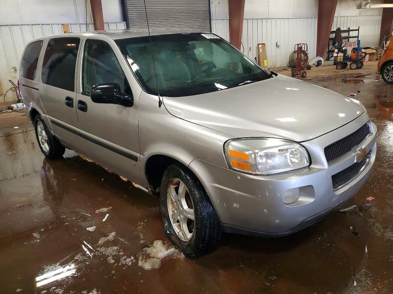 Photo 4 from auction – 2008 CHEVROLET UPLANDER L with VIN 1GNDV231X8D195698