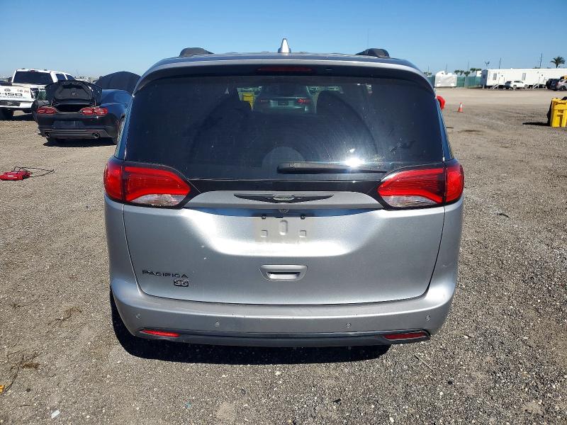Photo 6 from auction – 2020 CHRYSLER PACIFICA T with VIN 2C4RC1BG1LR110645
