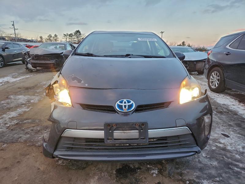 Photo 5 from auction – 2012 TOYOTA PRIUS PLUG with VIN JTDKN3DP4C3019429