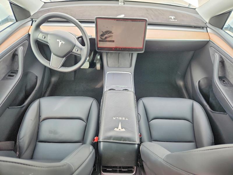Photo 8 from auction – 2024 TESLA MODEL Y with VIN 7SAYGDEE6RA220171